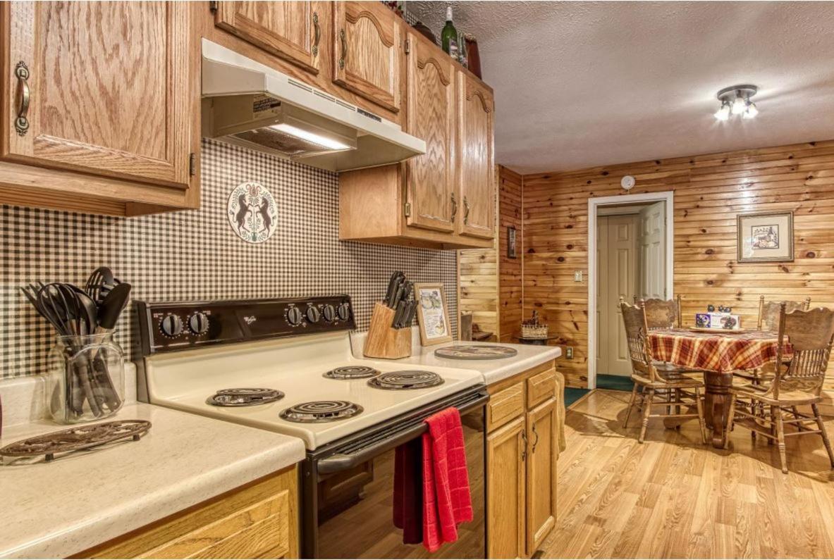 Sunset Ridge Cabin Pigeon Forge Eksteriør billede